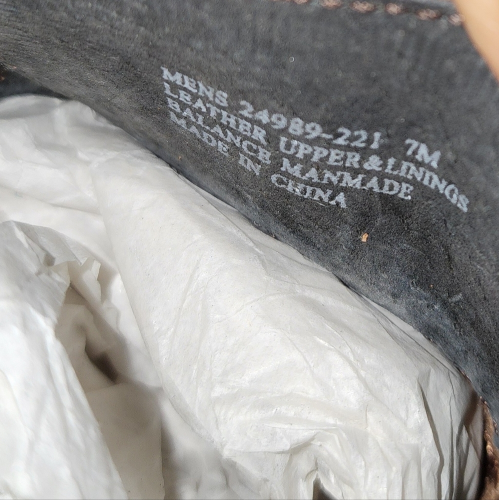 Stacey Adams - Picture 7 of 8